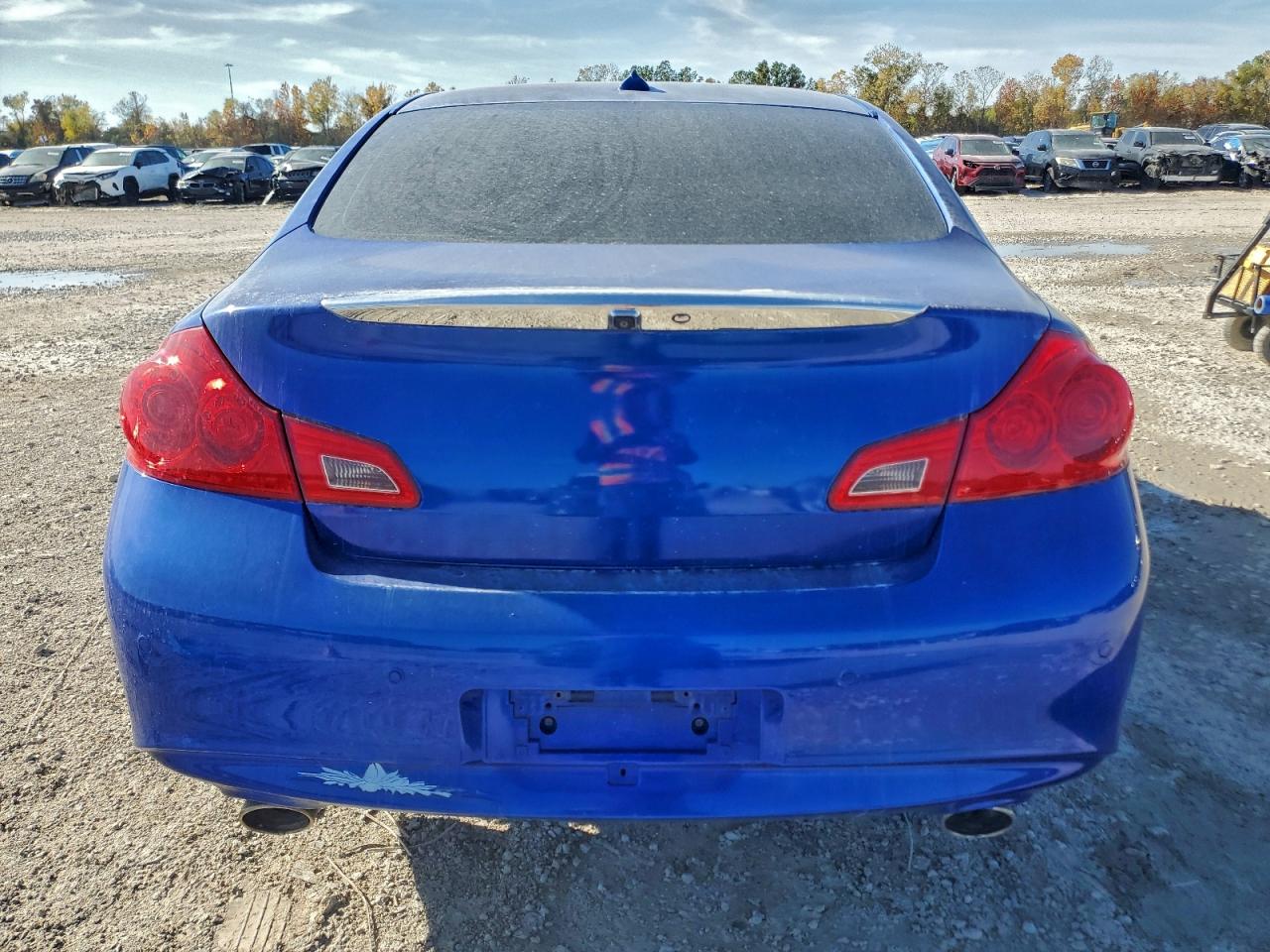 INFINITI G37 Image 6
