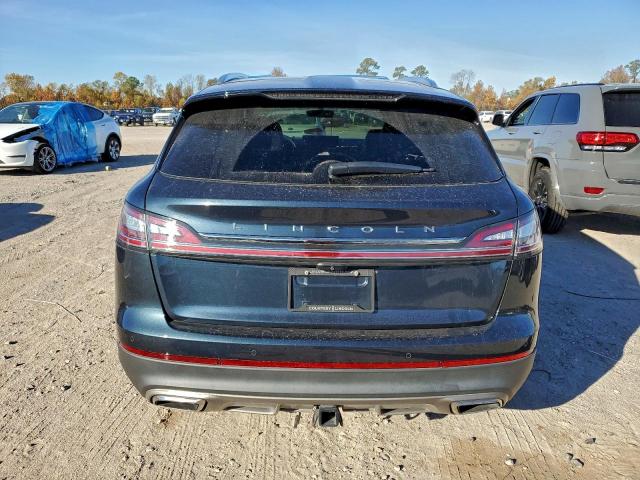 Lincoln Nautilus Reserve Image 4