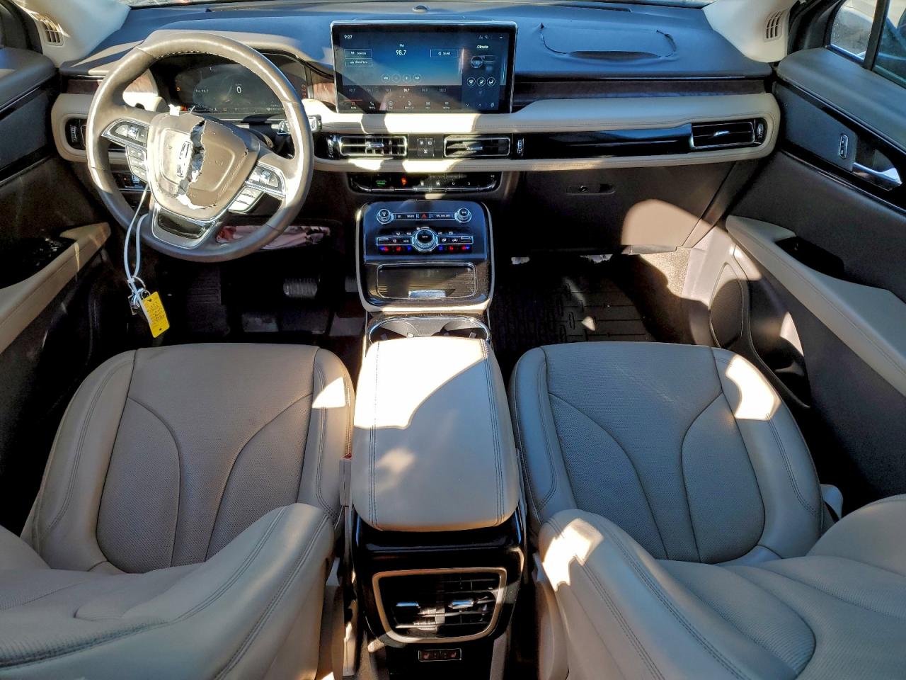 Lincoln Nautilus Reserve Image 12