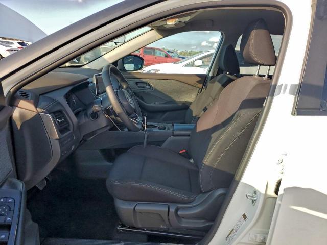 Nissan Rogue S Image 6