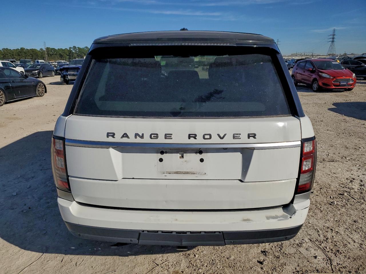 Land Rover Range Rover Supercharged Image 13