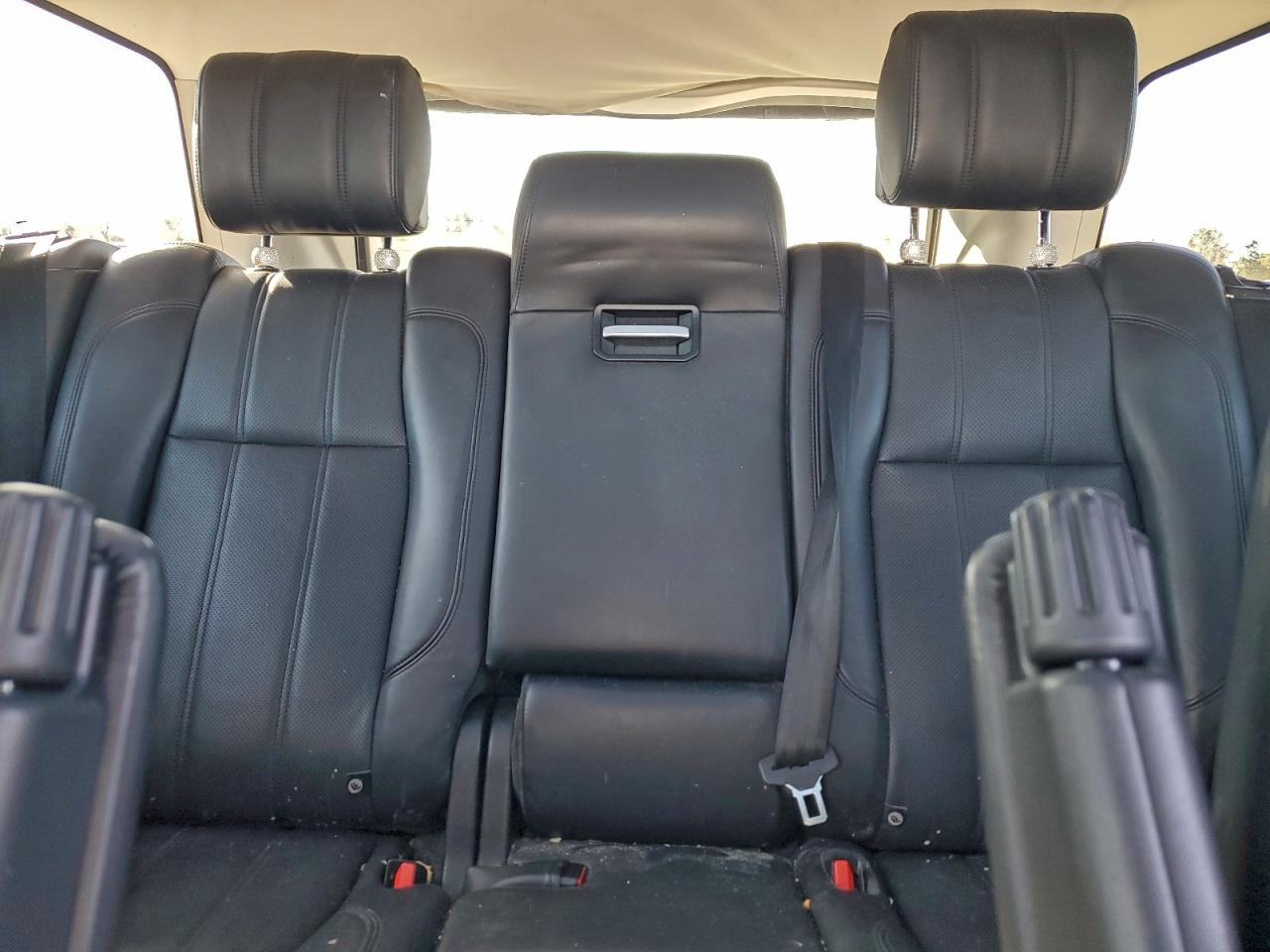 Land Rover Range Rover Supercharged Image 10