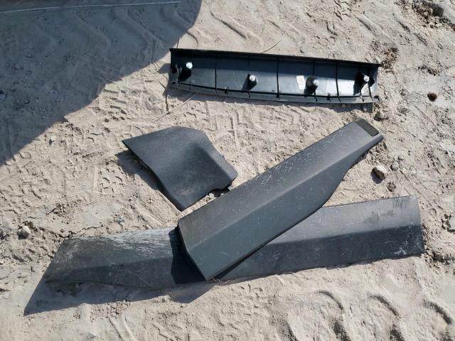 Toyota RAV4 Xle Premium Image 10