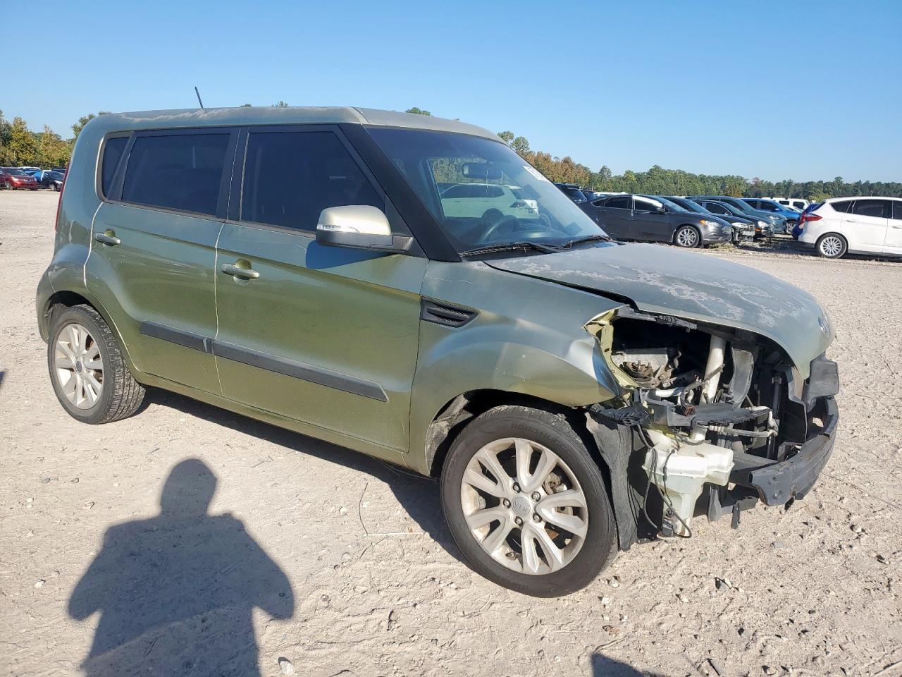Kia Soul + Image 10