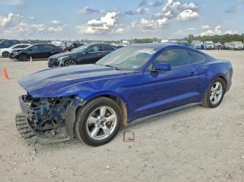  Salvage Ford Mustang