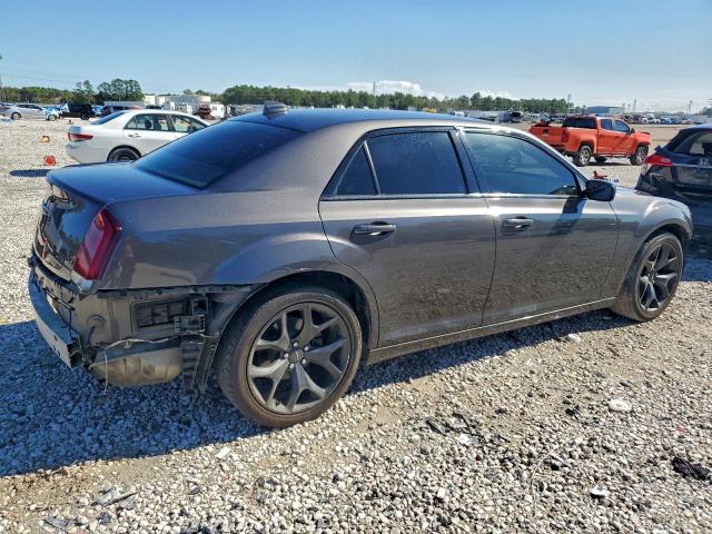 Chrysler 300 Touring Image 12