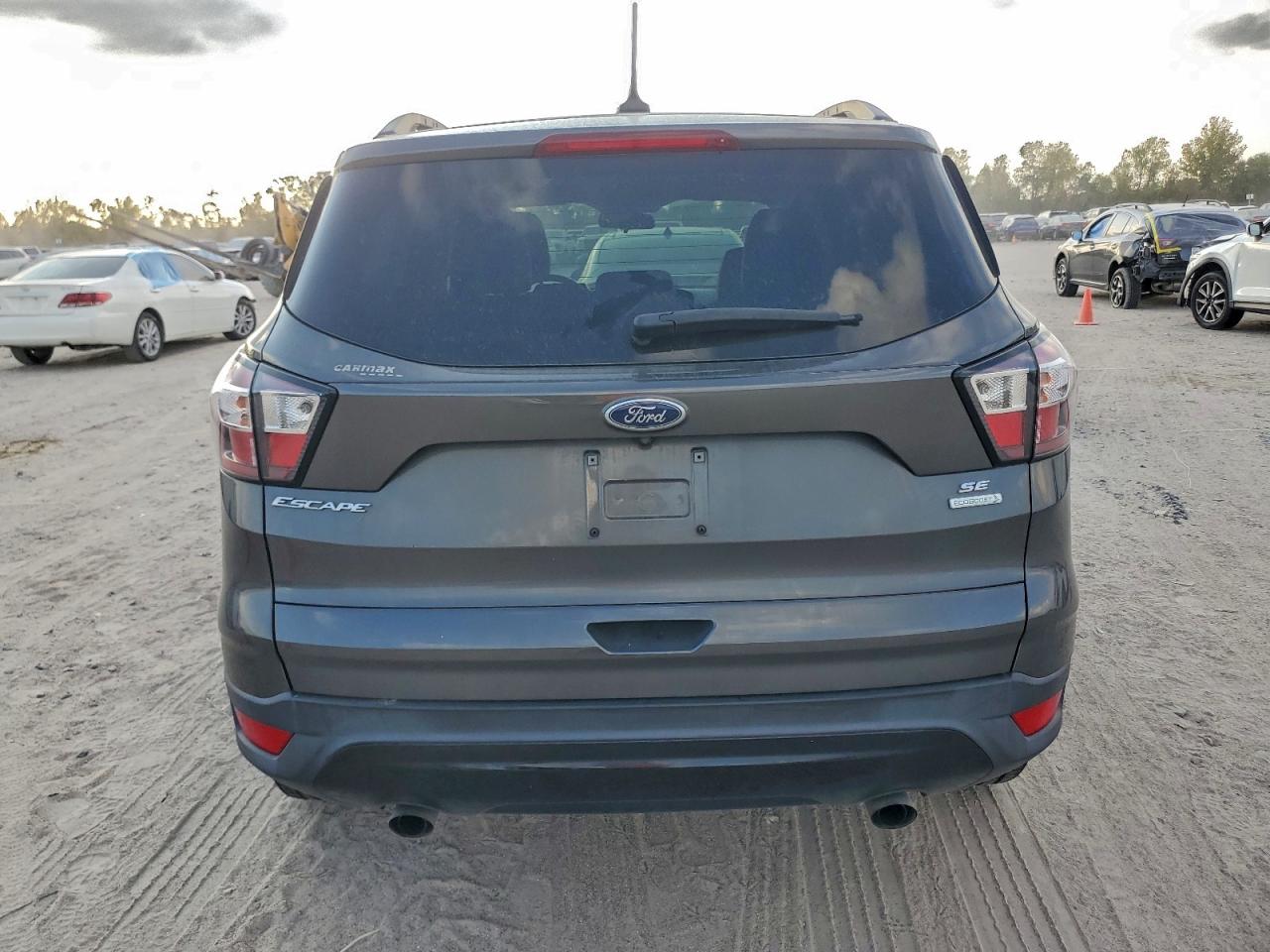 Ford Escape Se Image 9
