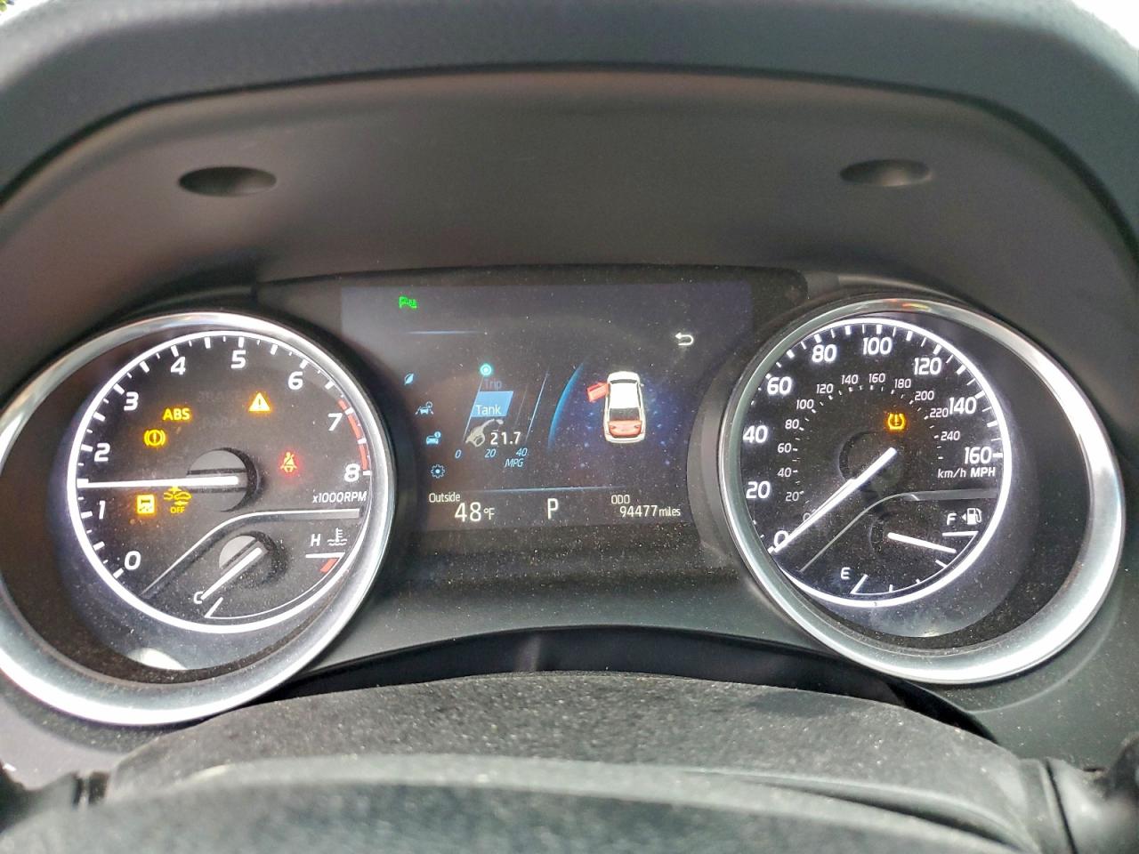 Toyota Camry L Image 7