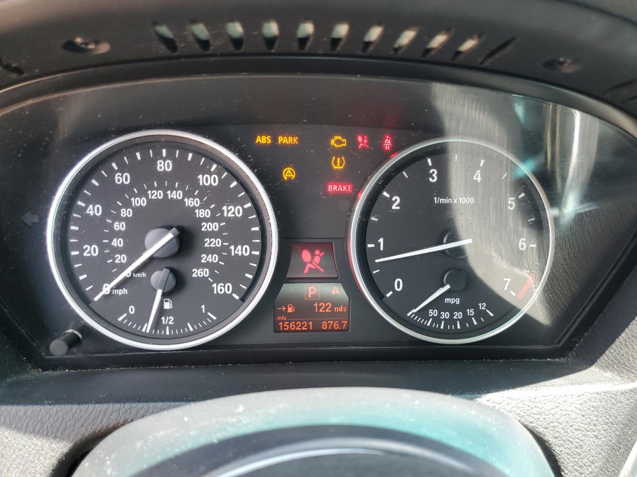 BMW X Series 4.8i Image 7