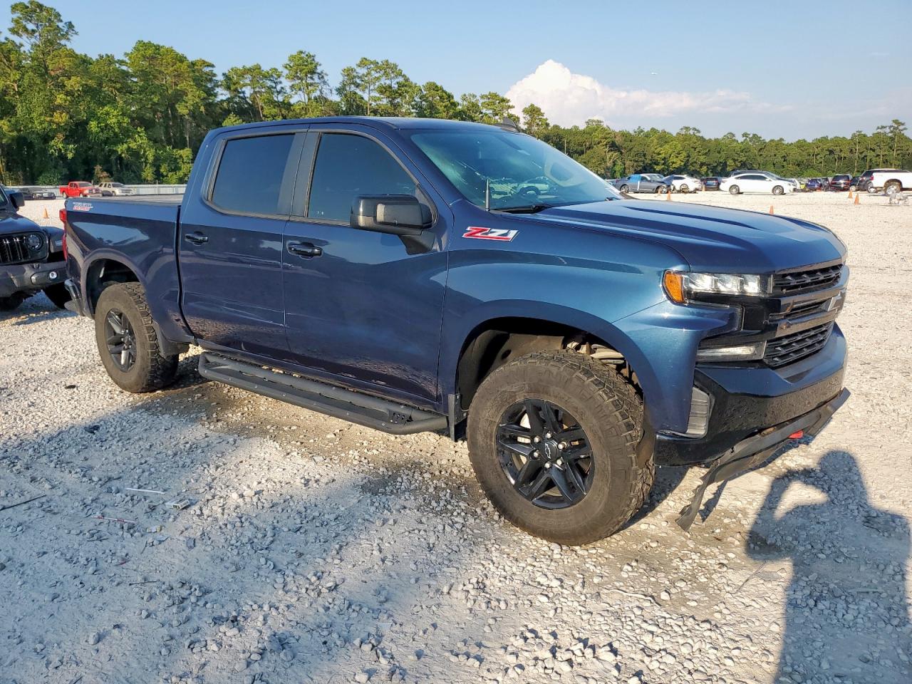 Chevrolet Silverado K1500 Lt Trail Boss Image 3