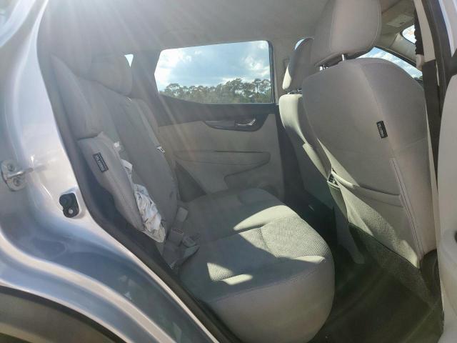 Nissan Rogue S Image 13