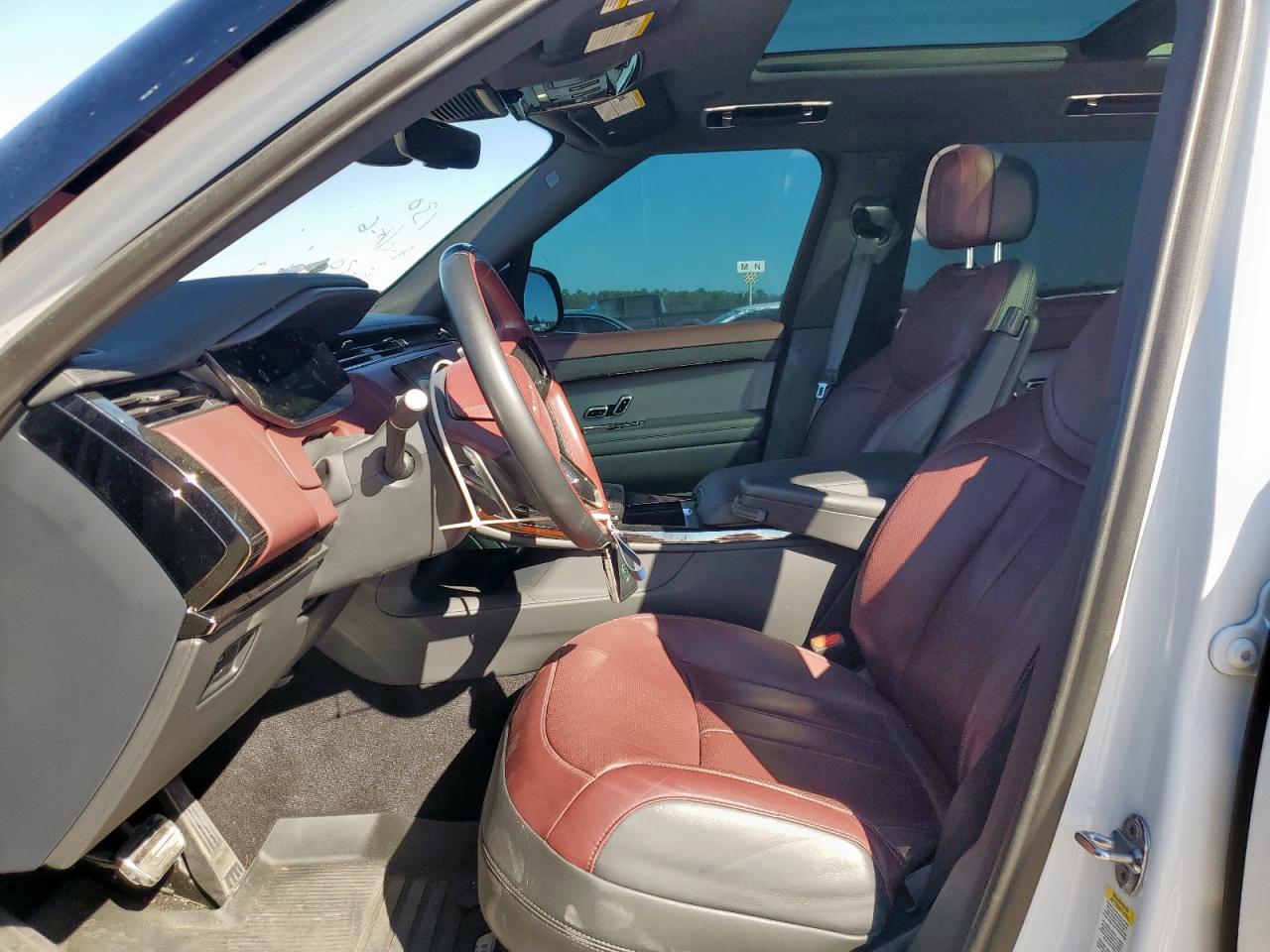 Land Rover Range Rover Dynamic Se Image 13