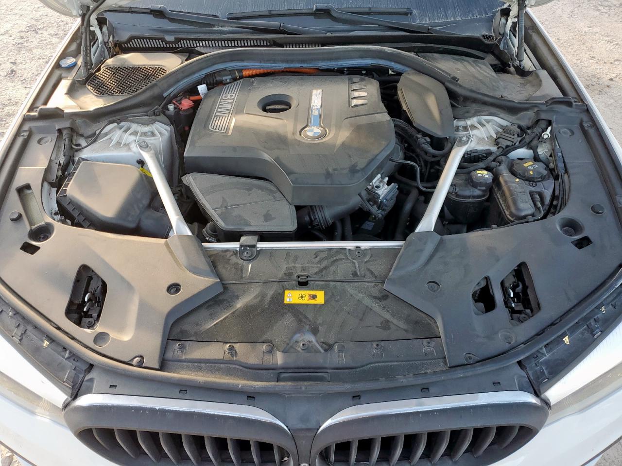 BMW 5 Series Image 6