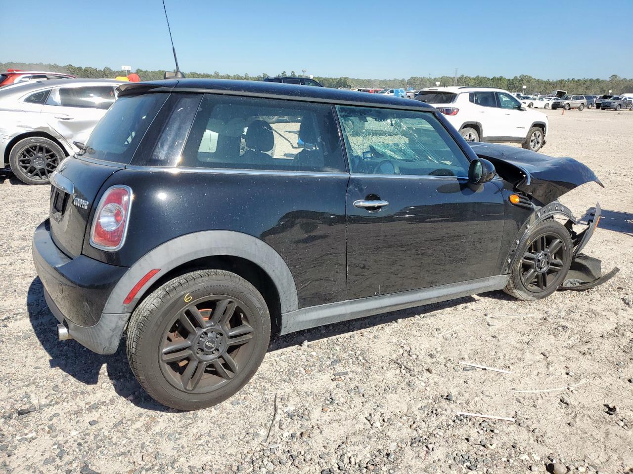 MINI Cooper Image 2