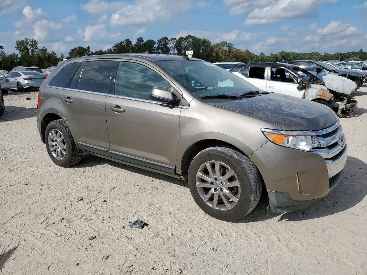 Ford Edge Limited Image 5