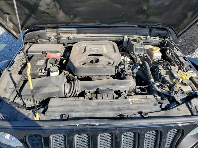 Jeep Wrangler Rubicon Image 12