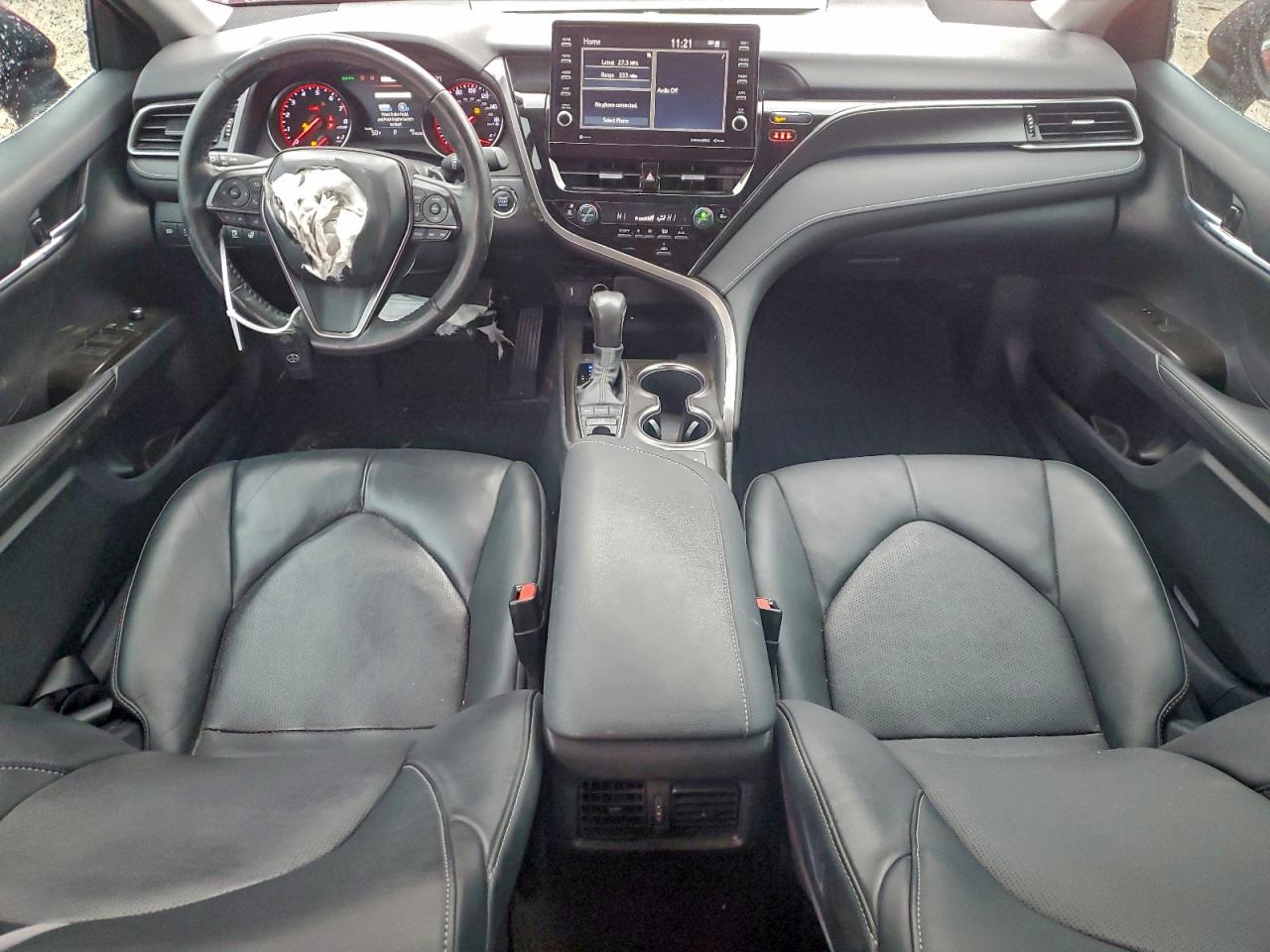Toyota Camry Xse Image 11