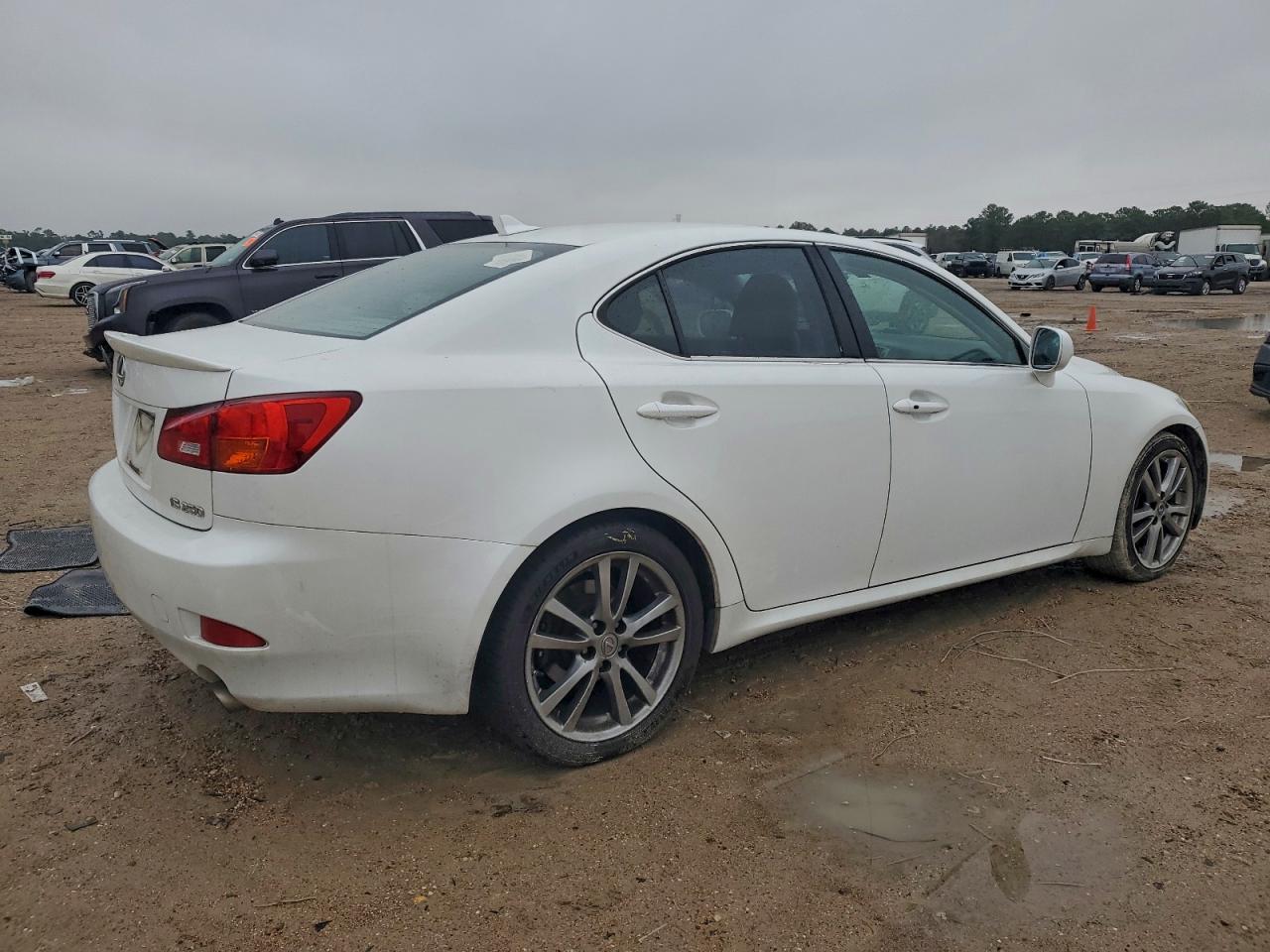 Lexus Is 250 Image 4