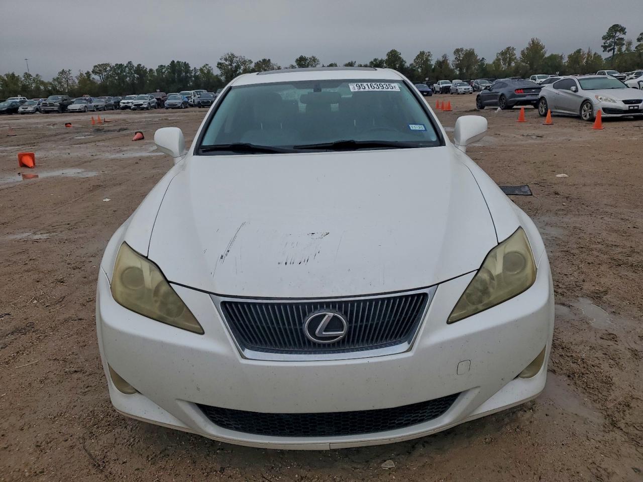 Lexus Is 250 Image 11