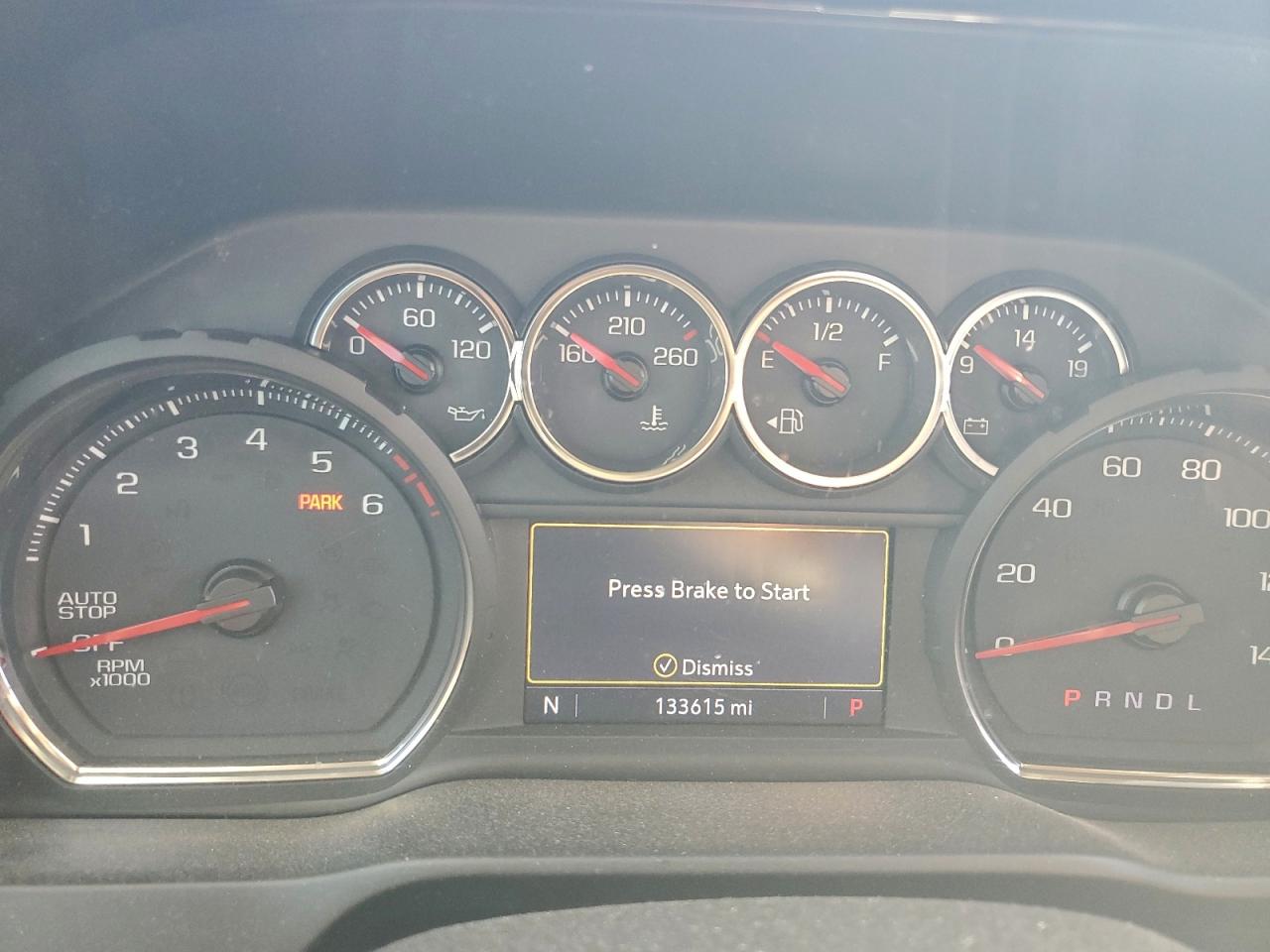 Chevrolet Silverado C1500 Lt Image 8