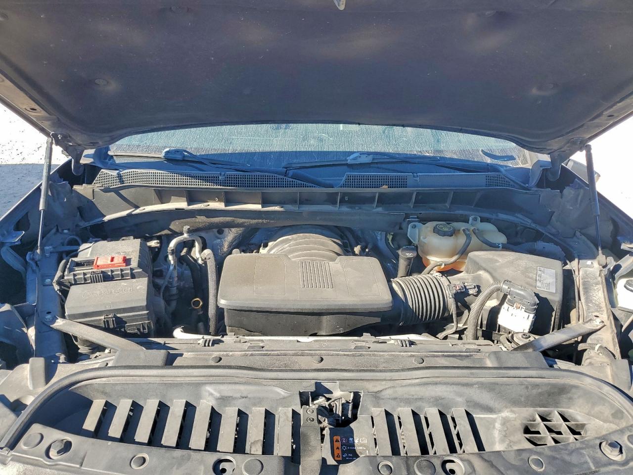 Chevrolet Silverado C1500 Lt Image 9