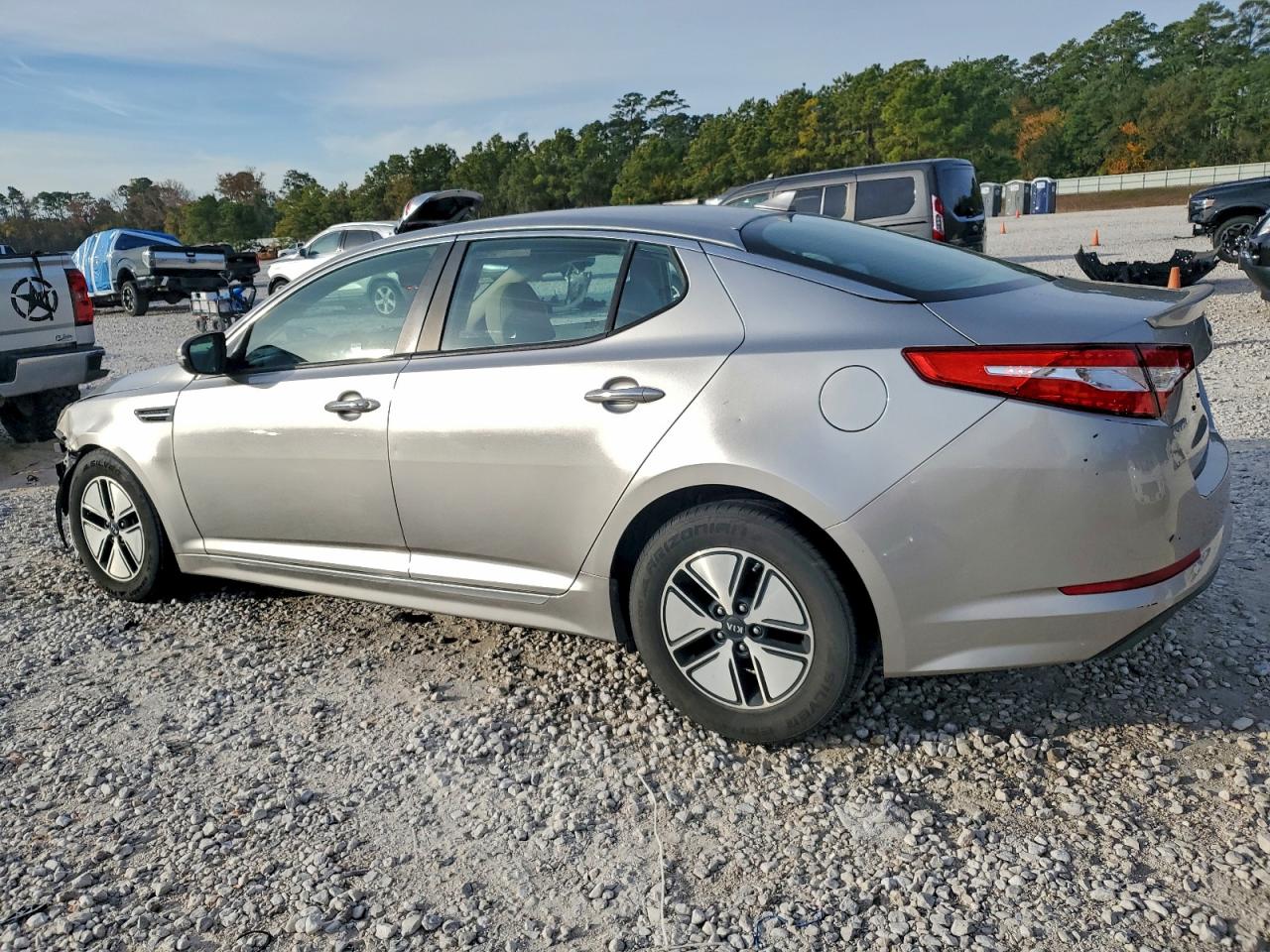 Kia Optima Hybrid Image 12