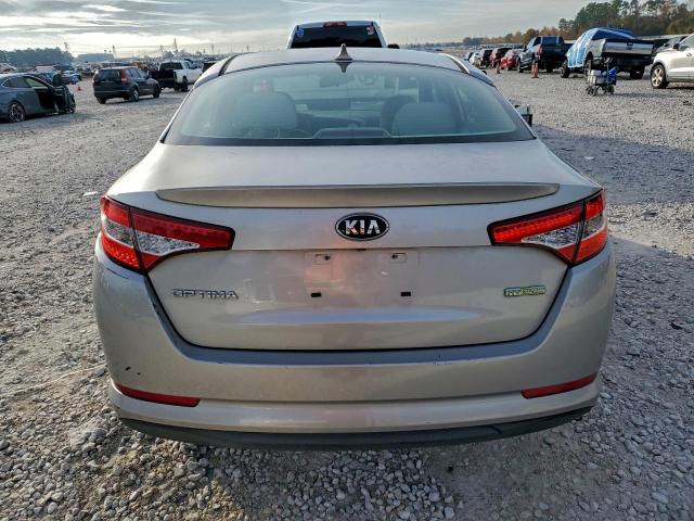 Kia Optima Hybrid Image 3