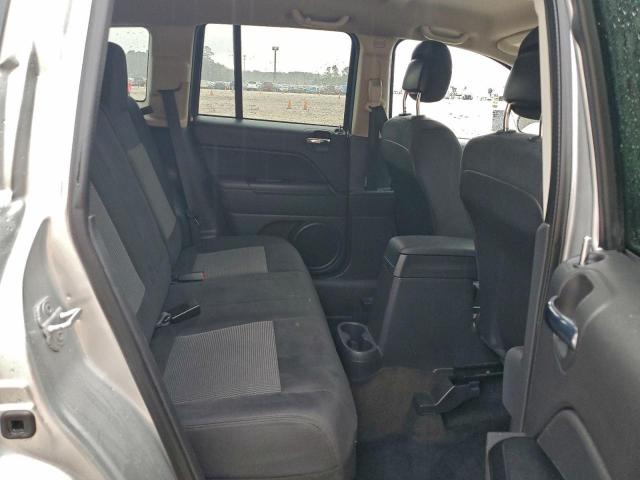 Jeep Compass Sport Image 12