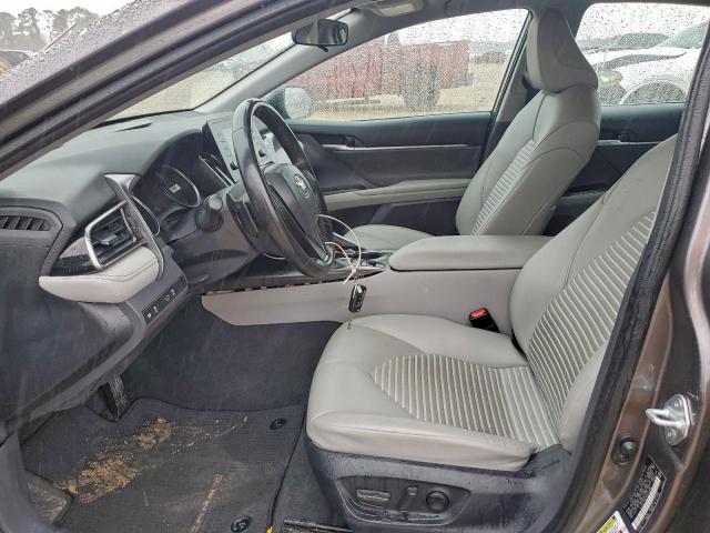 Toyota Camry Se Night Shade Image 6