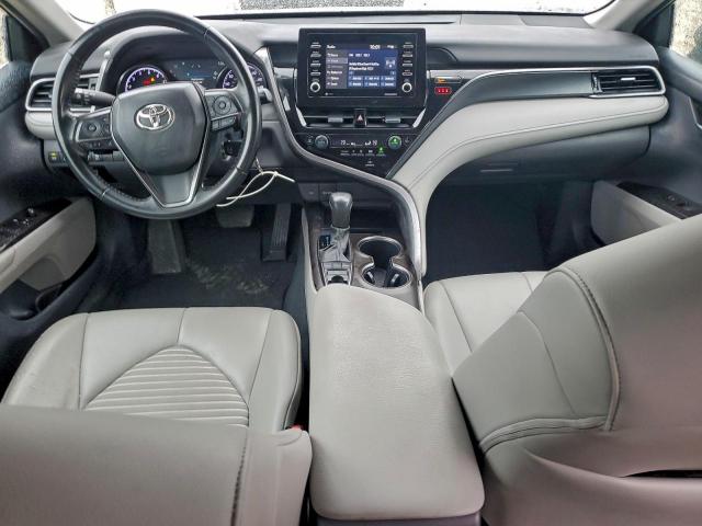 Toyota Camry Se Night Shade Image 9