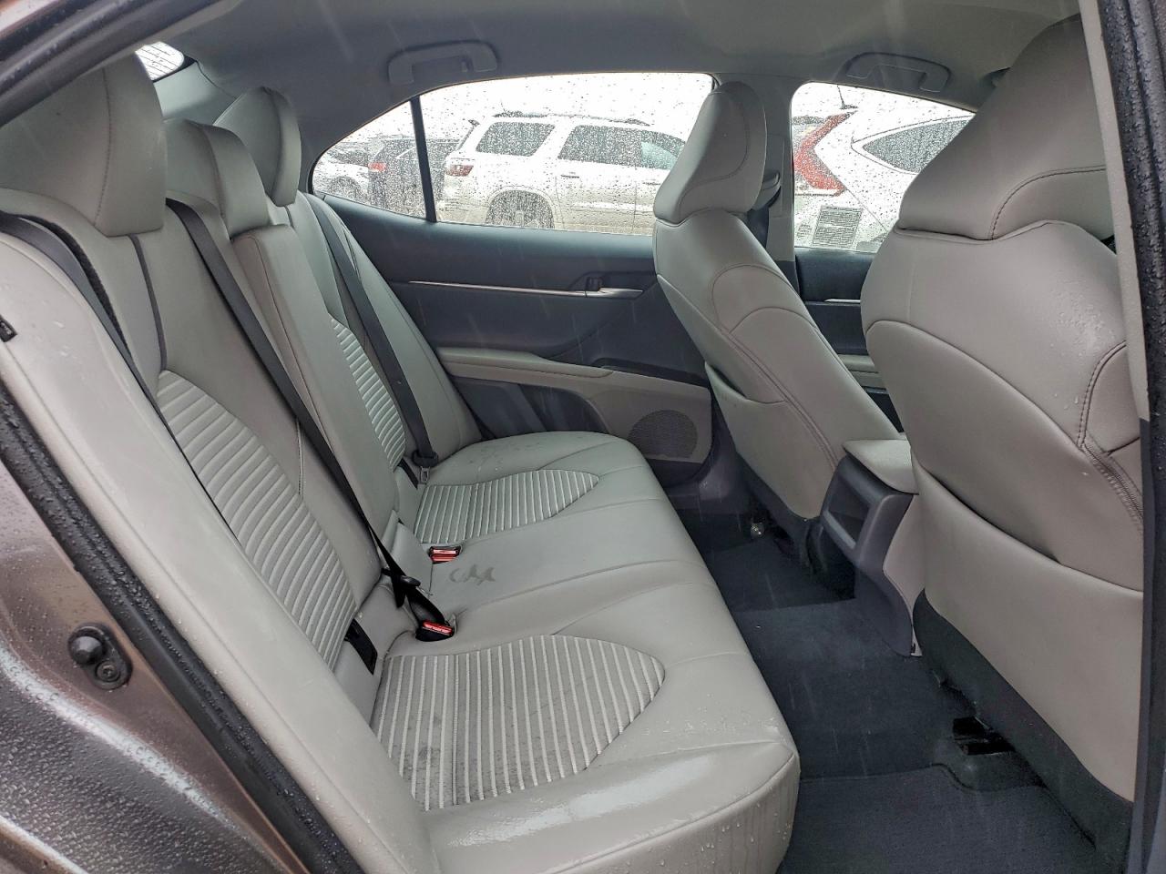 Toyota Camry Se Night Shade Image 11