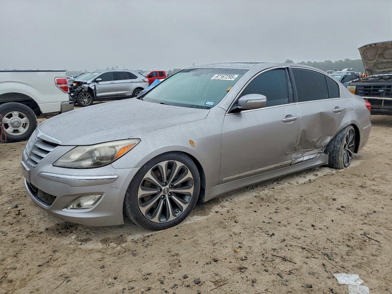 Hyundai Genesis 5.0l Image 1