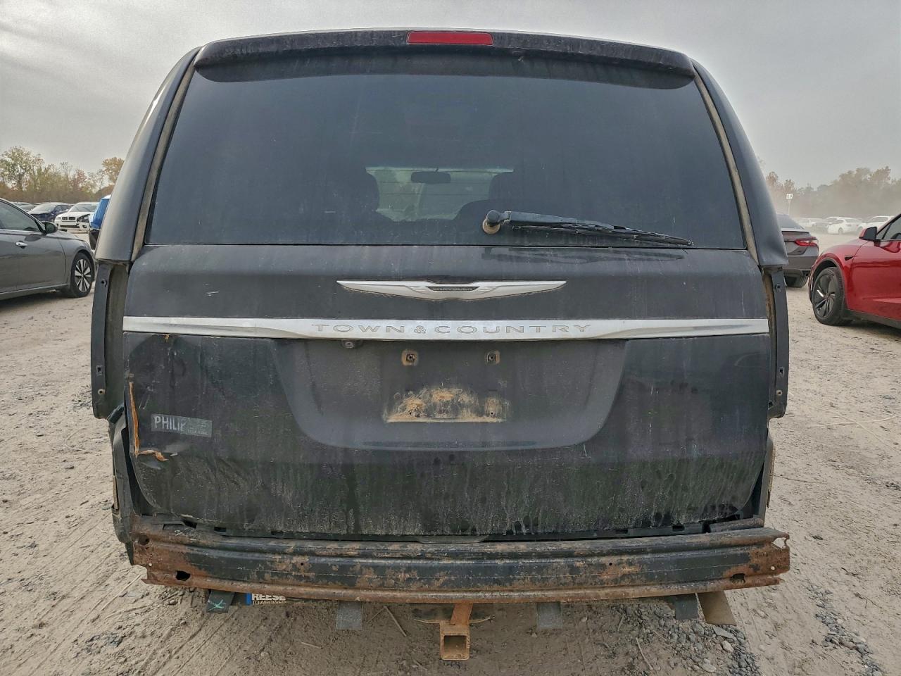 Chrysler Minivan Touring Image 8