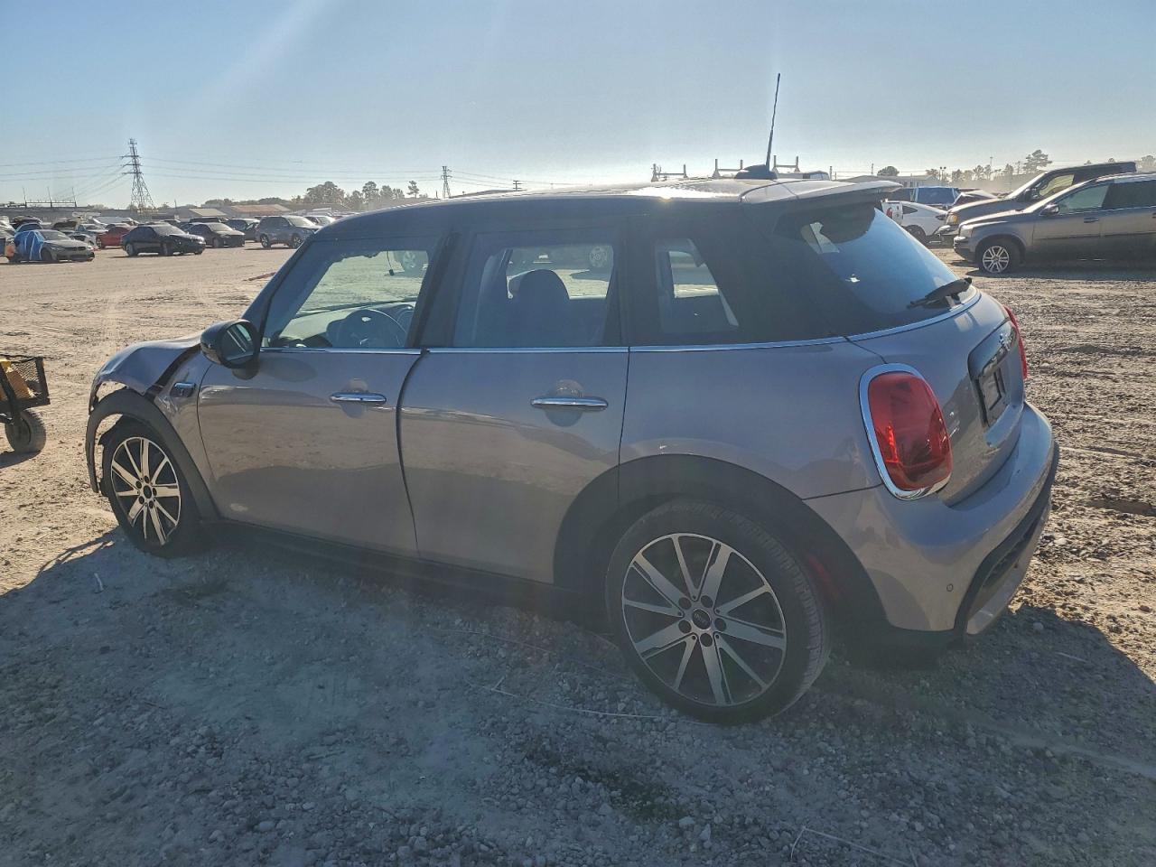 MINI Cooper S Image 2