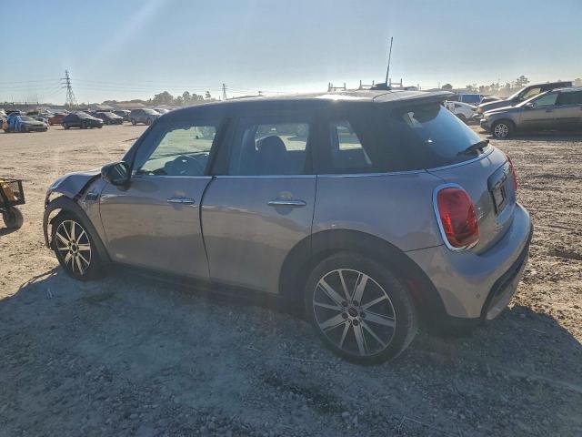 MINI Cooper S Image 2