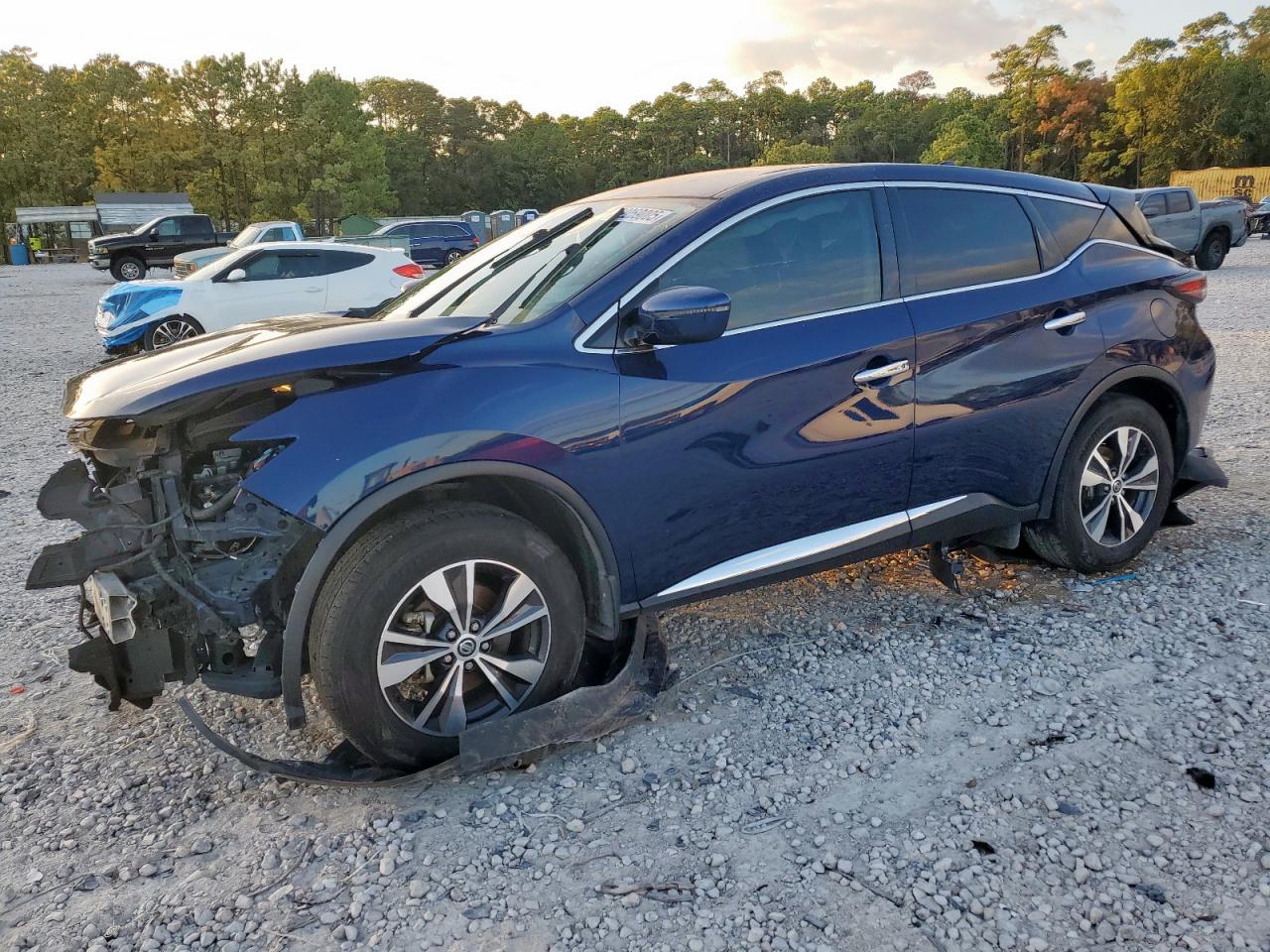Nissan Murano S Image 1