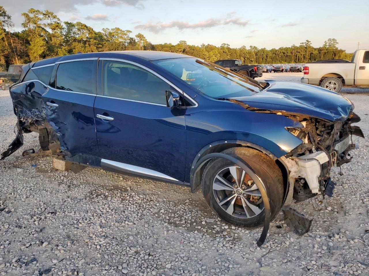 Nissan Murano S Image 6