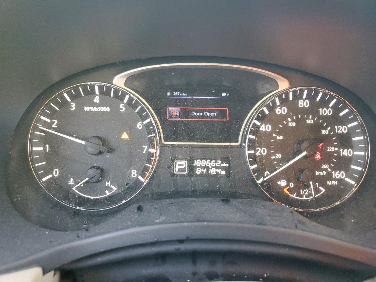 Nissan Pathfinder S Image 8