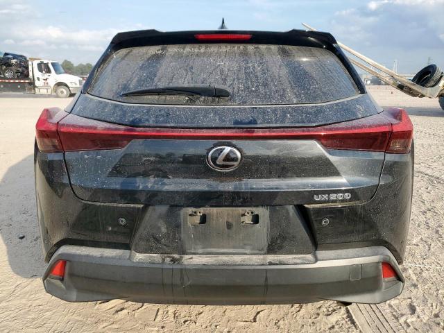 Lexus Ux 200 Image 8