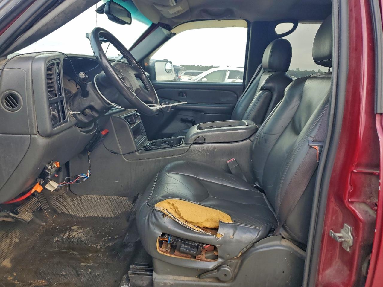 Chevrolet Silverado K2500 Image 10