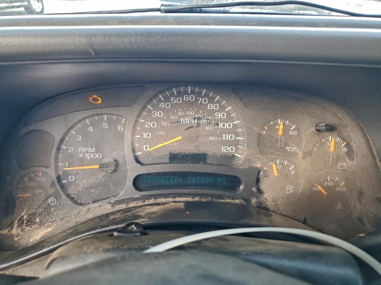 Chevrolet Silverado K2500 Image 6