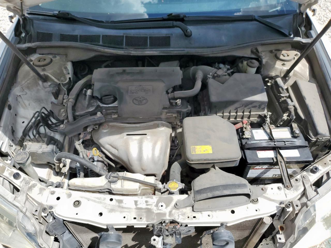 Toyota Camry L Image 5