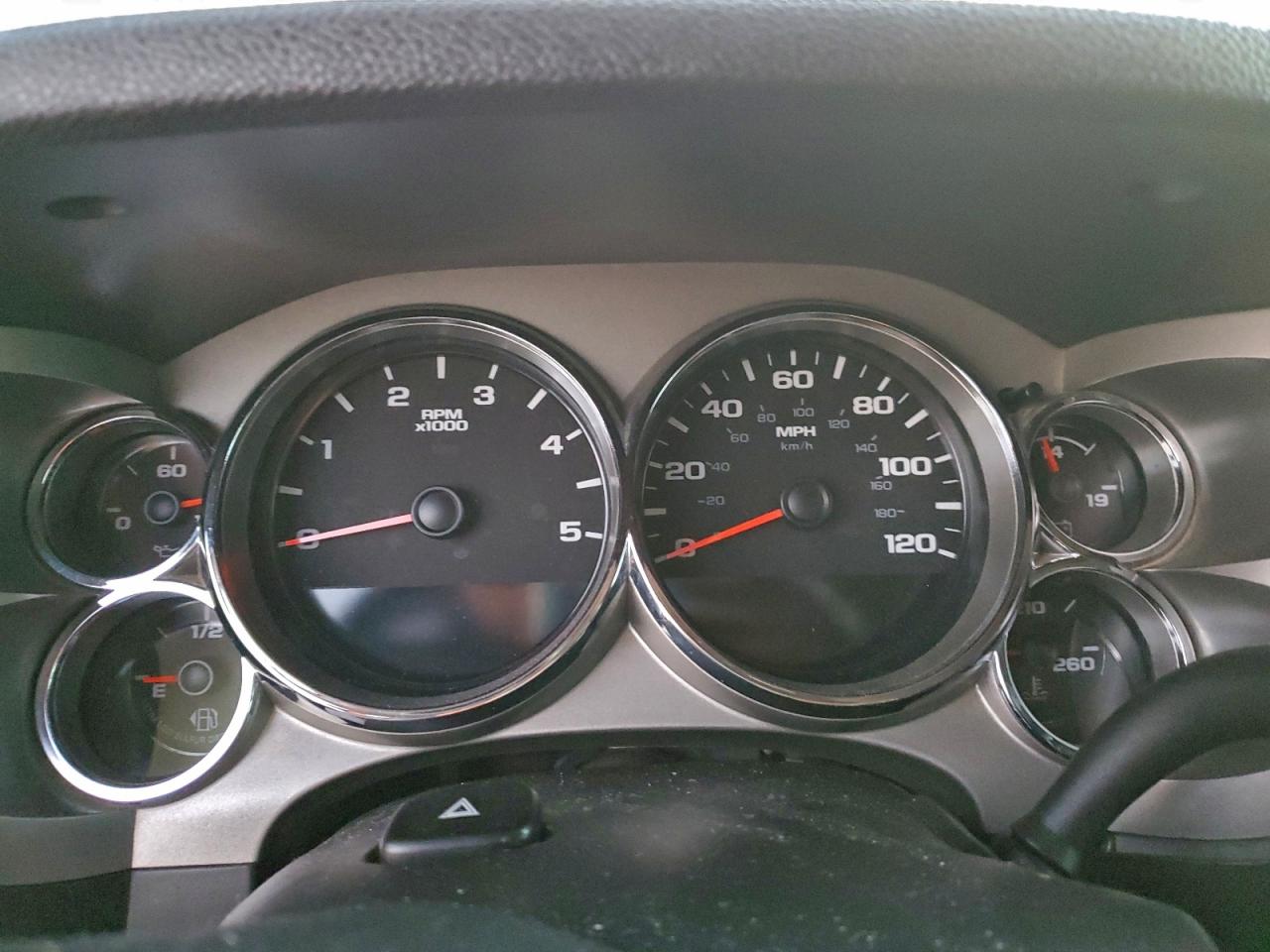 Chevrolet Silverado K3500 Lt Image 6