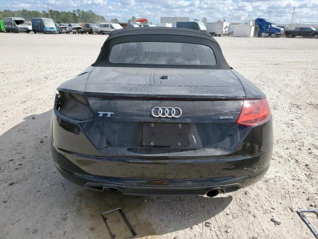 Audi TT Image 8