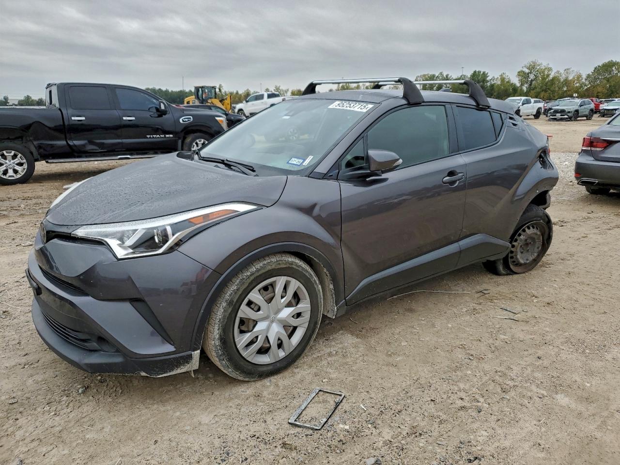 Toyota C-HR Xle Image 1