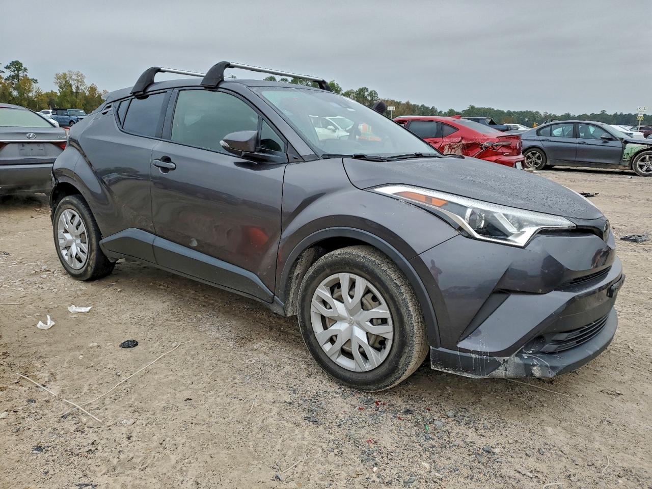 Toyota C-HR Xle Image 4