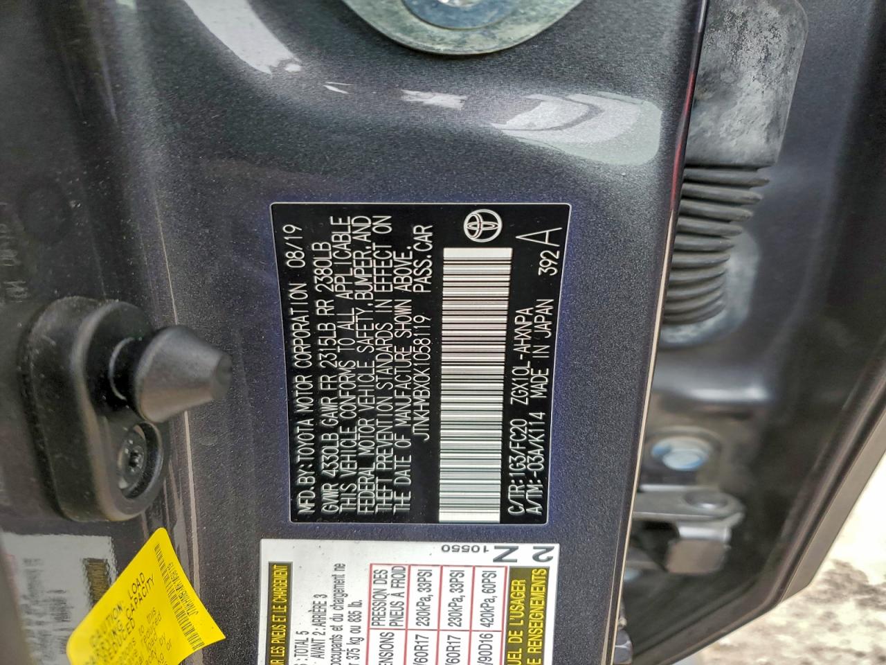 Toyota C-HR Xle Image 11