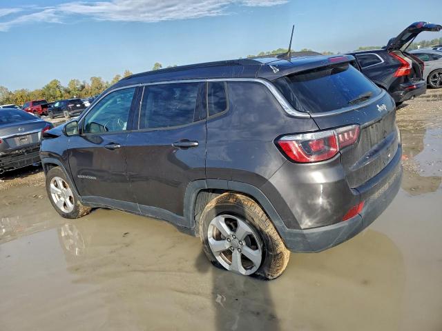 Jeep Compass Latitude Image 9