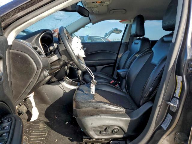 Jeep Compass Latitude Image 8