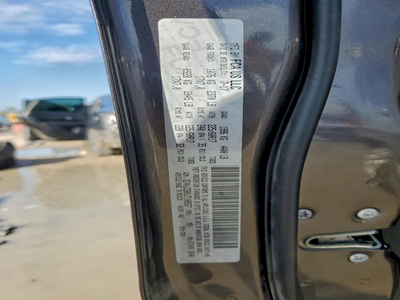 Jeep Compass Latitude Image 6